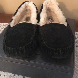 Ugg slippers